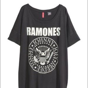 Ramones oversized tee